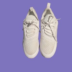 Nike Women's White Knit Athletic Sneakers